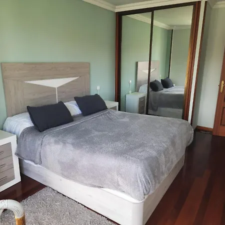 Apartment Puerta Del Mar Piso Barrio La Iglesia Bloque 4 *