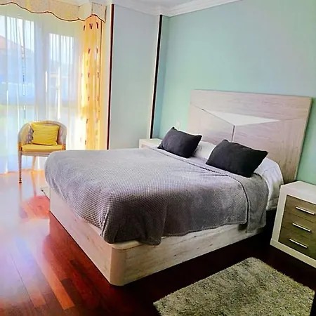 Apartment Puerta Del Mar Piso Barrio La Iglesia Bloque 4